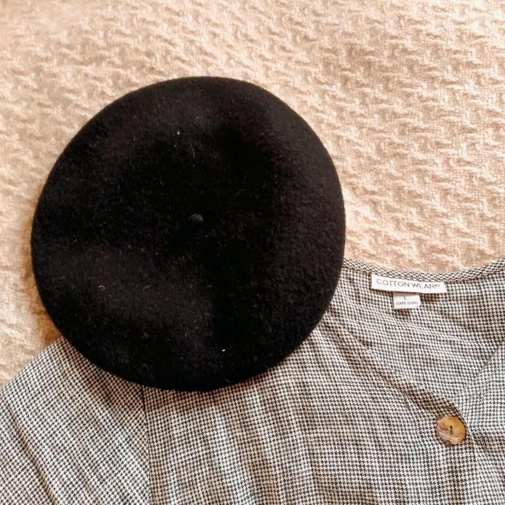 Wool Beret Hat - Picture 2 of 5